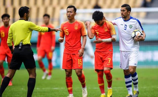 国内足球俱乐部风采无限，展现实力征战国际的简单介绍