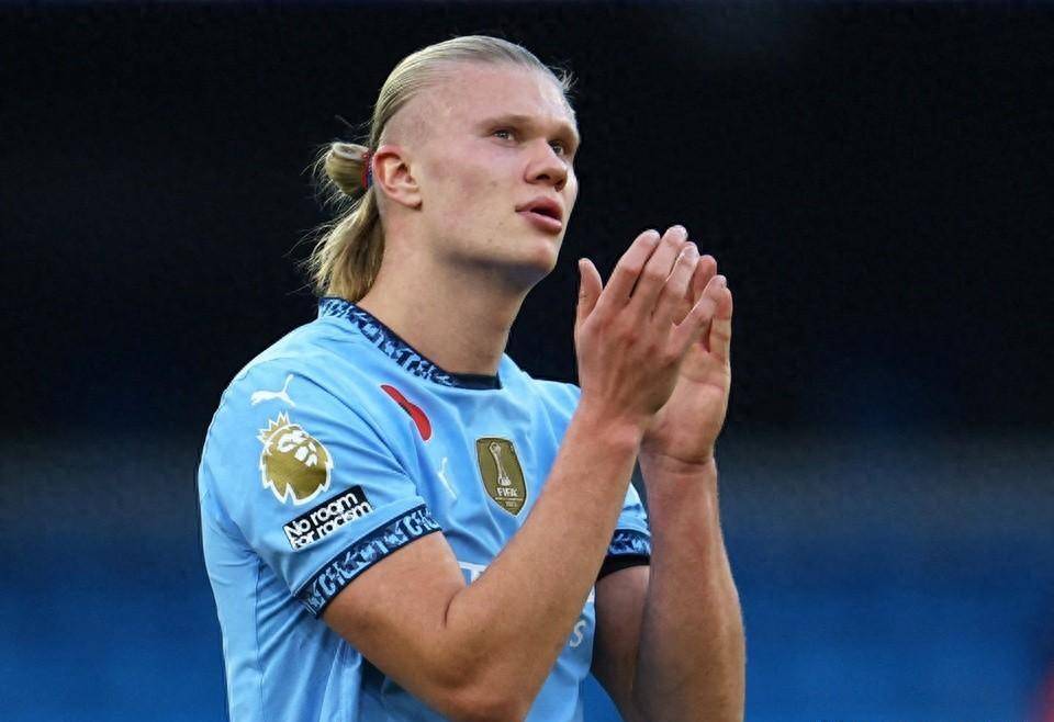 哈兰德回归赛场，回归赛场首场状态亮眼，RNG观众沸腾！的简单介绍